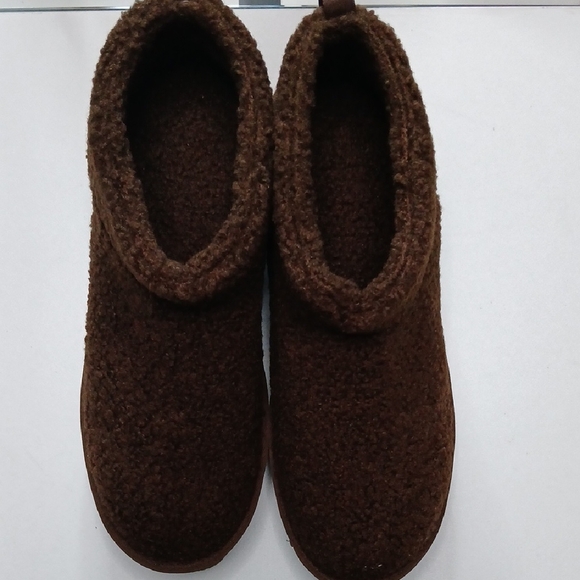 BearPaw Shoes - BearPaw Brown Fleece Slippers